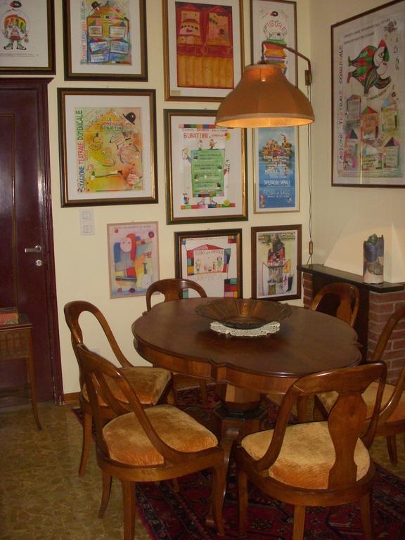 La Casa Creativa Lomnago Bagian luar foto