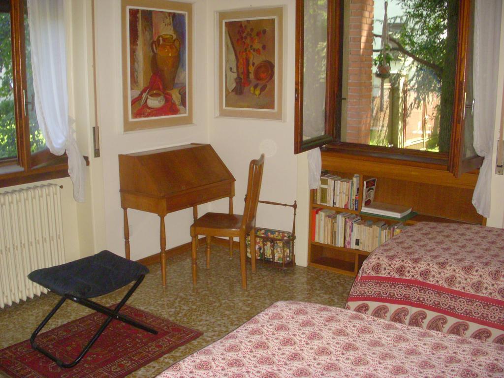 La Casa Creativa Lomnago Bagian luar foto